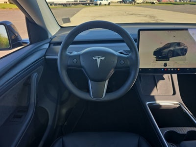 2024 Tesla Model Y Long Range