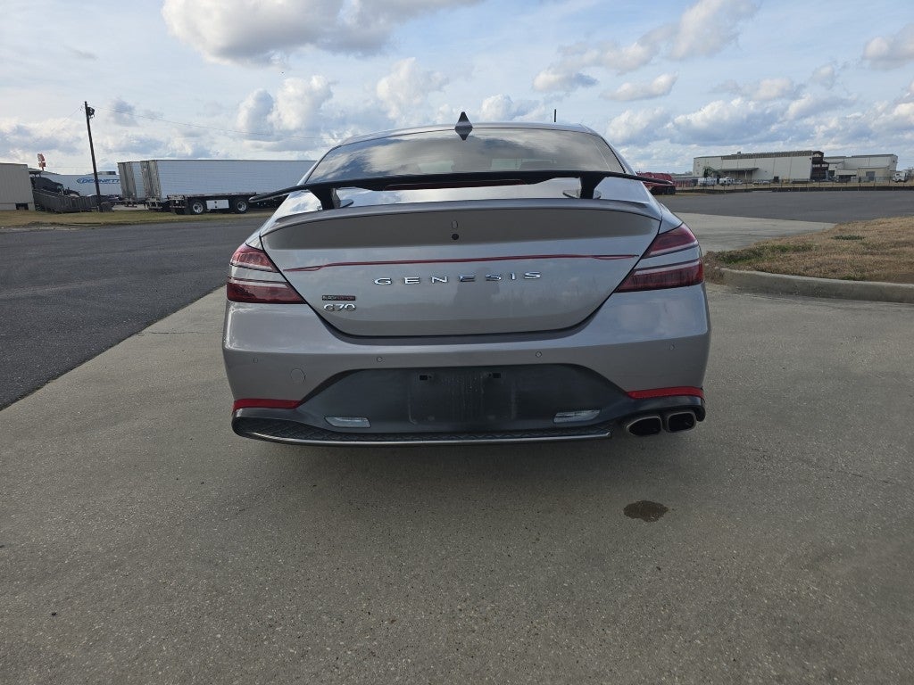 2023 Genesis G70 2.0T