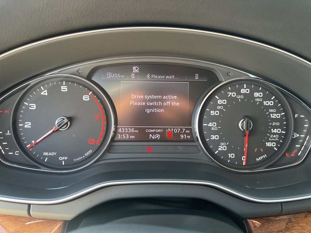 2022 Audi Q5 S line Premium