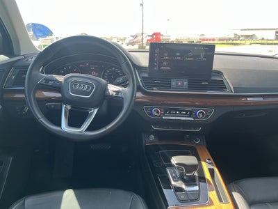 2022 Audi Q5 S line Premium