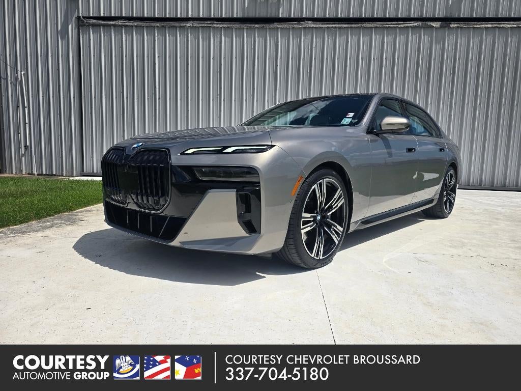 2024 BMW 7 Series 740i