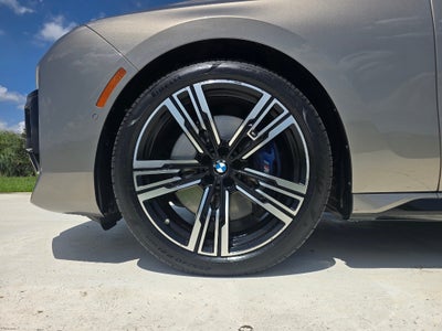 2024 BMW 7 Series 740i
