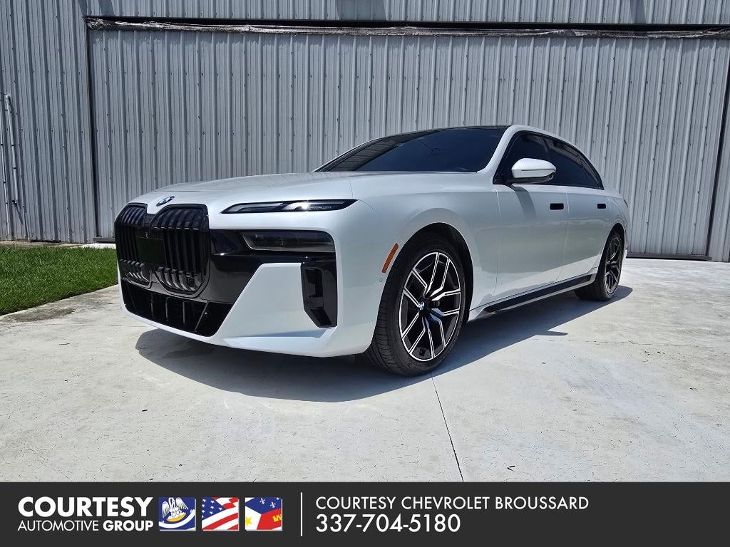 2023 BMW 7 Series's photo