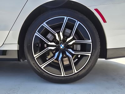 2023 BMW 7 Series 760i xDrive