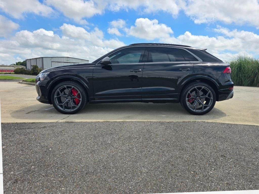 2025 Audi RS Q8 performance